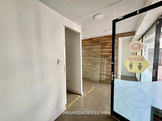 Local Comercial En Arriendo En Las Condes