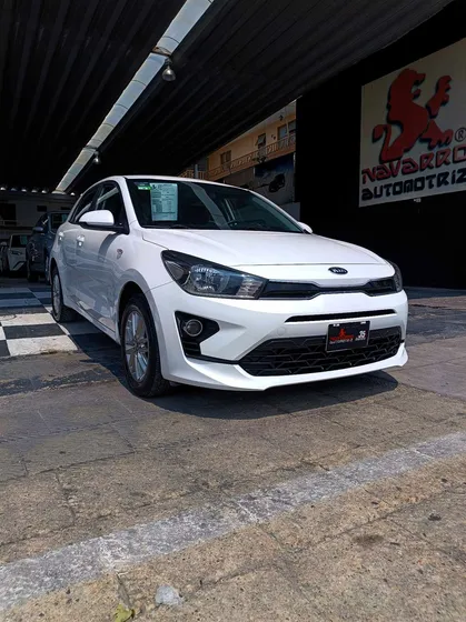 Kia Rio 1.6 Lx Hatchback Mt