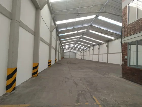 Bodega En Arriendo En Alquería. Cod A1614450