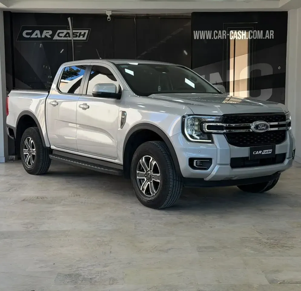 Ford Ranger 2.0 CD 4x2 XLT AT 210 CV