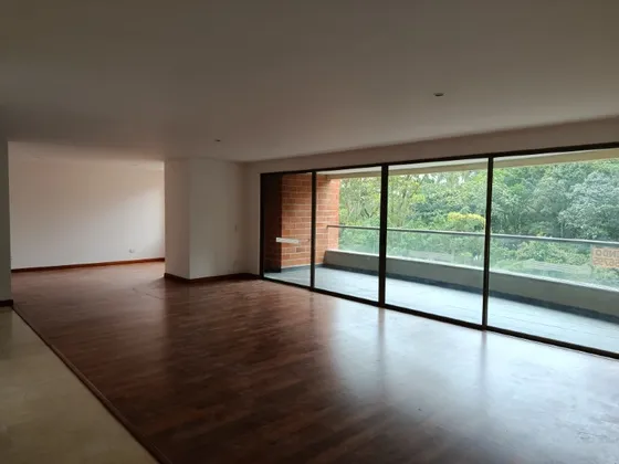  Apartaestudio En Arriendo Ubicado En El Poblado Sector La Superior (26884).