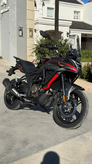 Voge 300 Ds