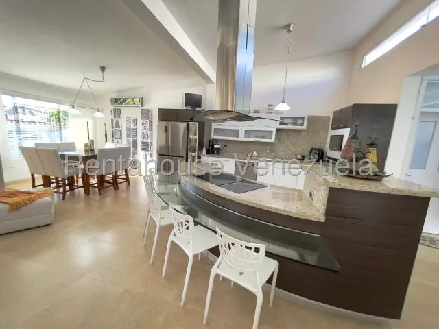 Jean Pavon Tiene Espectacular Casa Quinta En Venta En Santa Elena En El Este De Barquisimeto Lara 8 4 8 8