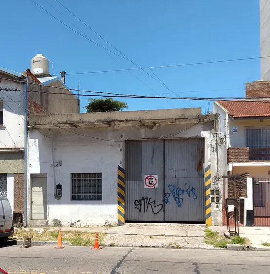 Depósito En Villa Dominico