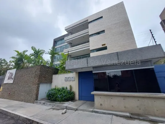 Apartamento A Estrenar En Obra Blanca En Venta En El Country Club 23-25363 Cs 