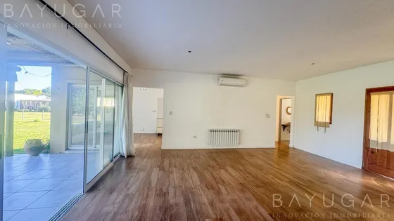 Venta Casa - Barrio Privado La Retama, Manzanares (apto Crédito/acepta Permuta)