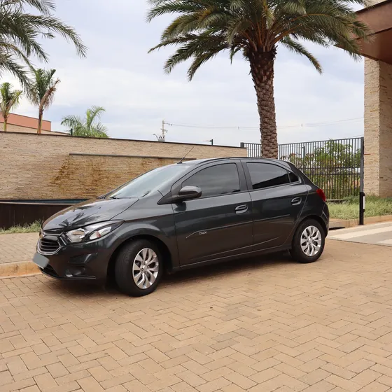 Chevrolet Onix 1.4 Lt Aut. 5p