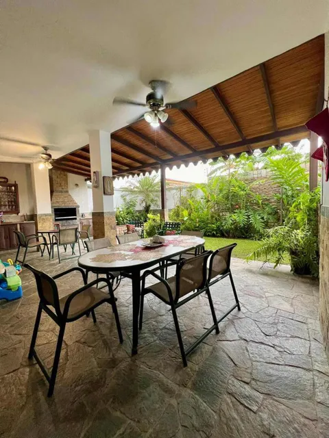 Venta De Casa En Trigal Norte Calle Cerrada Valencia