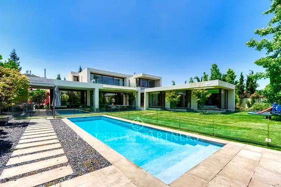 Impecable Casa Estilo Medierranea En Condominio, L...