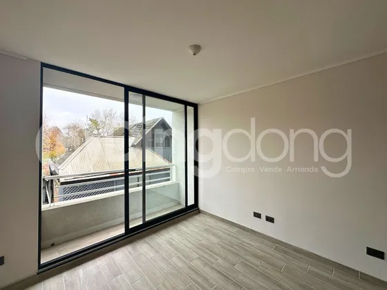 Moderno Departamento De 2d2b Junto A Plaza Condell