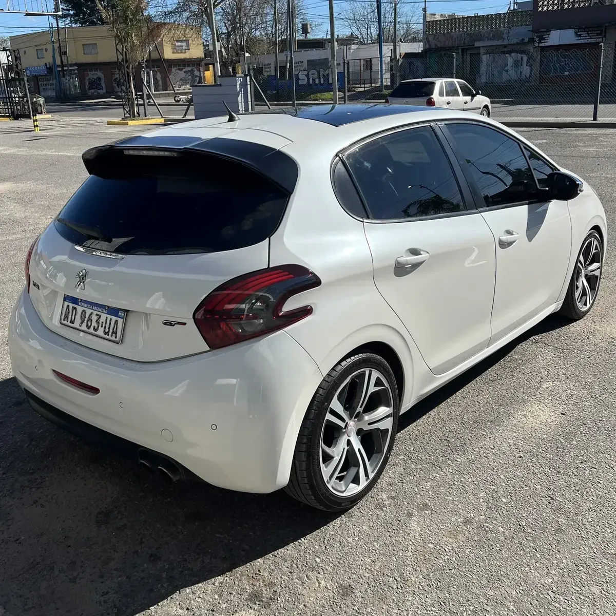 Peugeot 208 1.6 Gt Thp