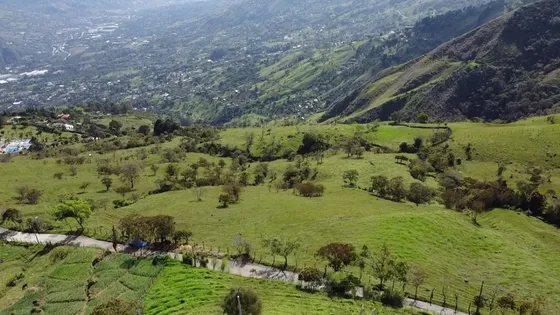 Se Vende Finca En Girardota Con Una Hermosa Panorámica.