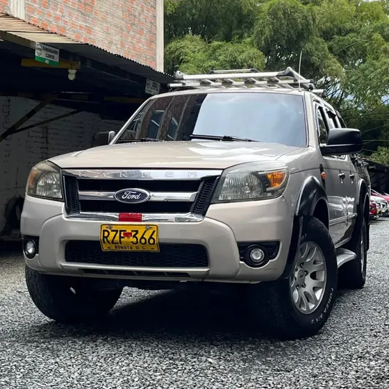 Ford Ranger Xlt Mt 2.6cc 4x4 2010**