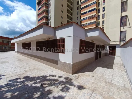 Local En Alquiler En Bolivar La Victoria Aragua 24-4945 Ecir