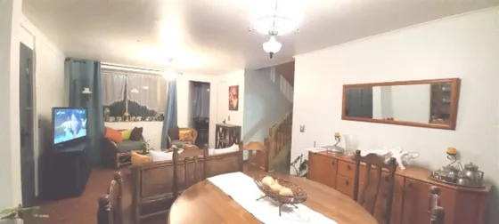 Casa En Venta De 4 Dorm. En Ñuñoa