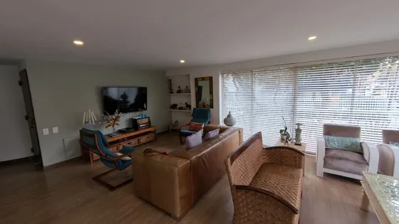 Apartamento Amplio Remodelado 3 En Santa Barbara