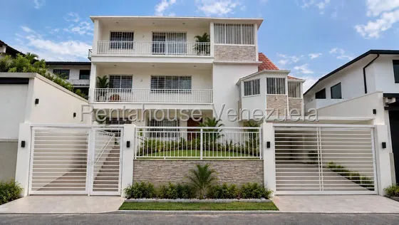 Ana Torres. Casa En Venta 27-4834 En El Marqués