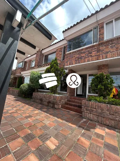 Casa En Venta En Niza Norte, Bogotá