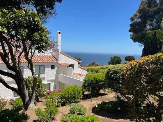 Town House En Marbella, Vista Libre Al Mar.