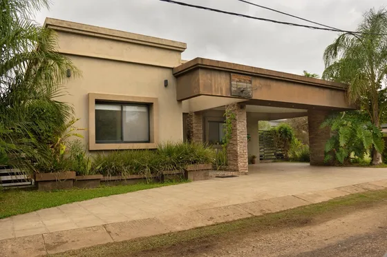 Venta Casa Moderna! B° Privado La California