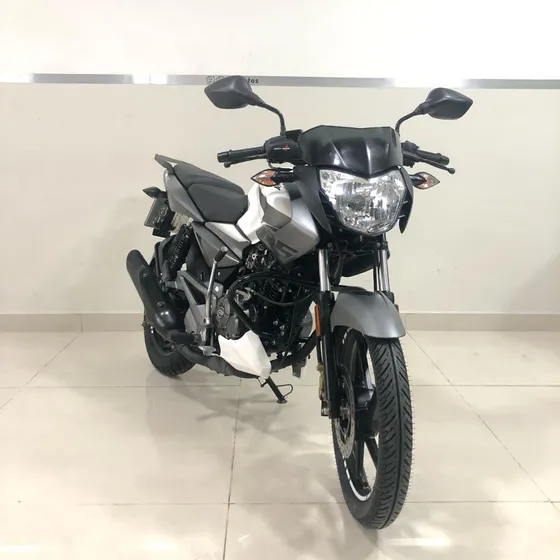 Bajaj Rouser 125 Usado No Suzuki No Honda No Twister Permuta