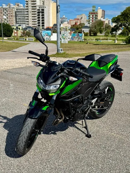 Kawazaki Z400