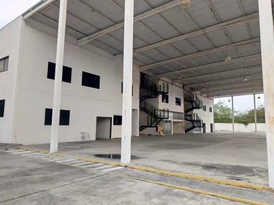 Sl.galpón En Venta Urb Ind La Quizanda. Valencia