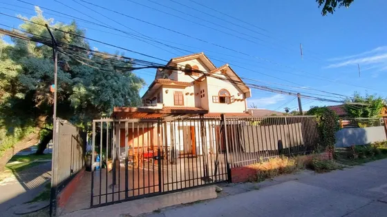 Venta Hermosa Casa En Ñuñoa