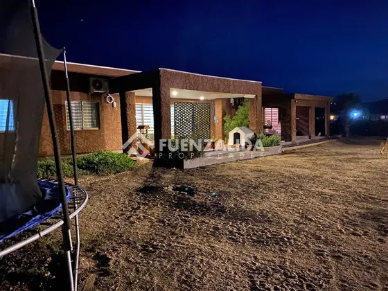 Parcela En Venta Con 2 Casas 