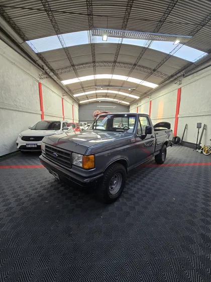 Ford F-100 3.6