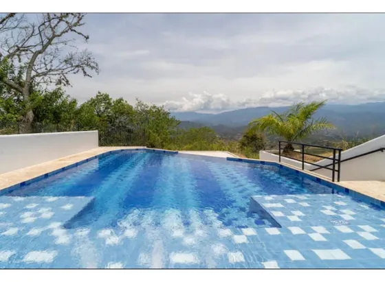 Espectacular Lote En Venta Condominio Sopetran
