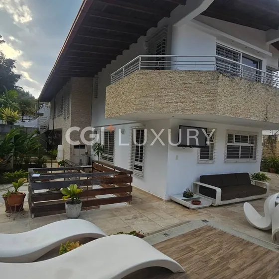Cgi+ Luxury Caracas Vende Quinta De Lujo En La Urb. La Trinidad 