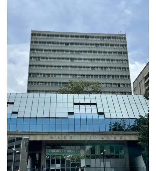 Venta Oficina 205m2 Torre Mene Grande, Los Palos Grandes