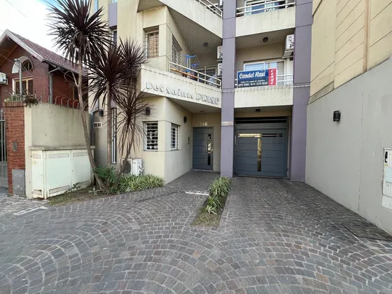 Departamento En  Lomas De Zamora