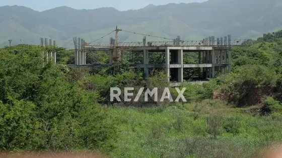 265026  Venta Terreno Urbanización El Samán Naguanagua  Fp