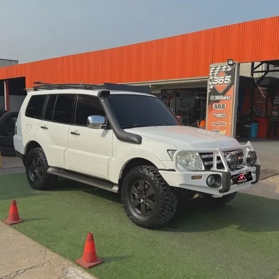 Mitsubishi Montero Pajero Gls Limited 4x4