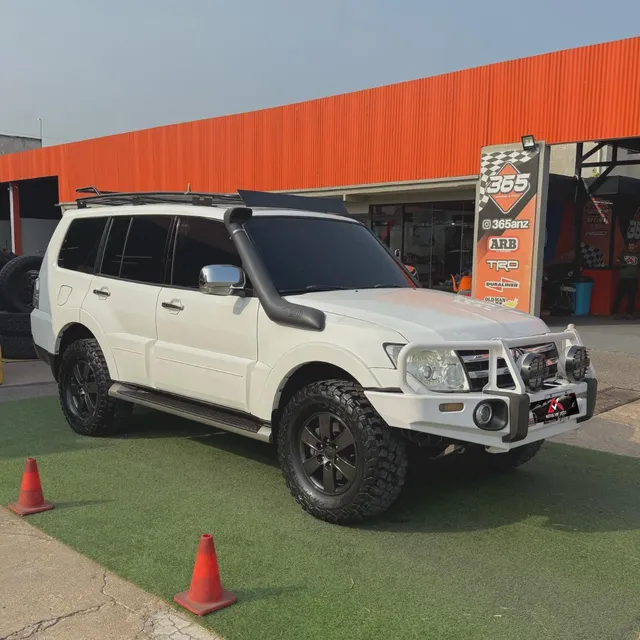 Mitsubishi Montero Pajero Gls Limited 4x4