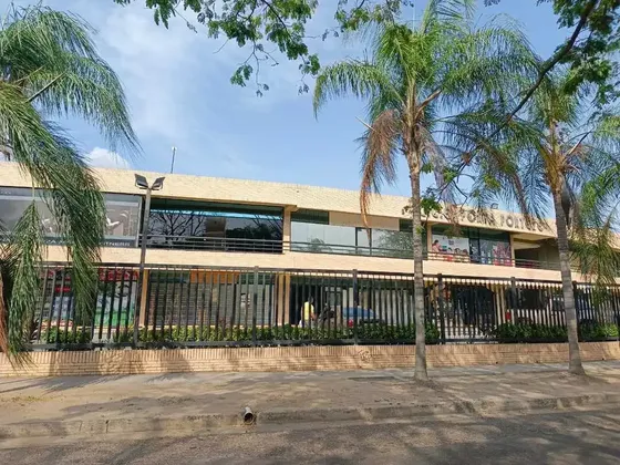 Mc Vende Local Local Comercial C.c. Porta Portese, El Remanso, San Diego - Inl-226