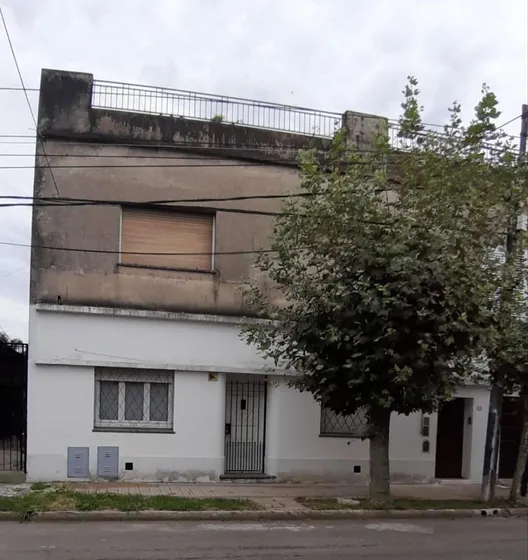 Venta Departamento 2 Ambientes Bernal