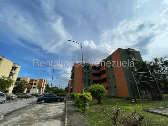 Apartamento En Alquiler Urb Narayola 1 La Morita Amoblado Gas Directo Pozo De Agua Kg