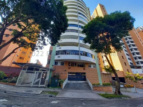 Apartamento En Venta En La Trigaleña Valencia Mm Carabobo Piso Bajo Moderno Con Fabulosa Vista