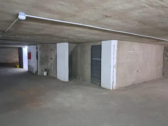 Deposito Debajo De Rampa Em 2  Subsuelo De  Cocheras En Obispo Trejo 951 Nueva Cordoba