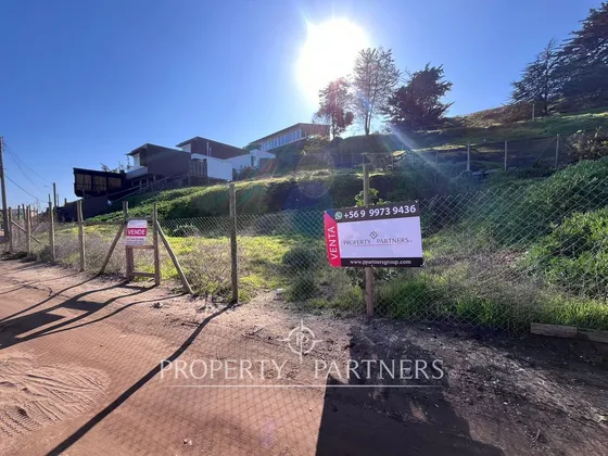 Terreno Residencial En La Laguna De Zapallar