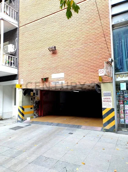 Amplia Y Cómoda Cochera Fija En Venta En Belgrano R  Excelente Ubicación Y Fácil Acceso