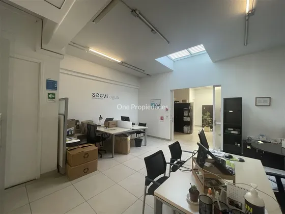 Local Comercial Habilitado 126m2 La Dehesa