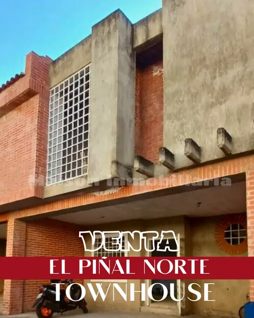 Vendo Town House En Obra Gris En Urbanización  Lomas Del Piñal El Limón 