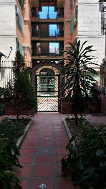 Apartamento En Venta En Nueva Casarapa Resd. La Ribera