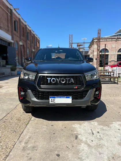 Toyota Hilux Pick-up 4.0 V6 Gr-s Ii 4x4 6at