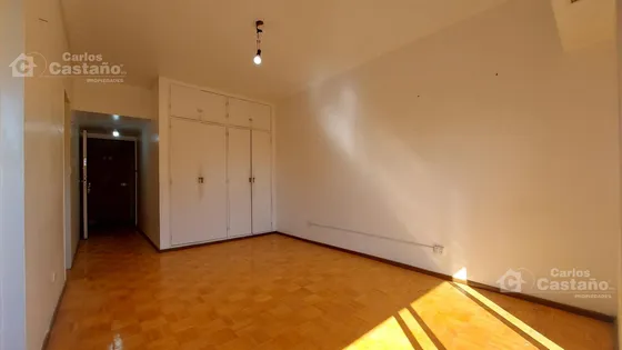 Mono-ambiente Con Vista Al Rio.