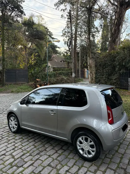 Volkswagen Up! 1.0 High Up! 75cv